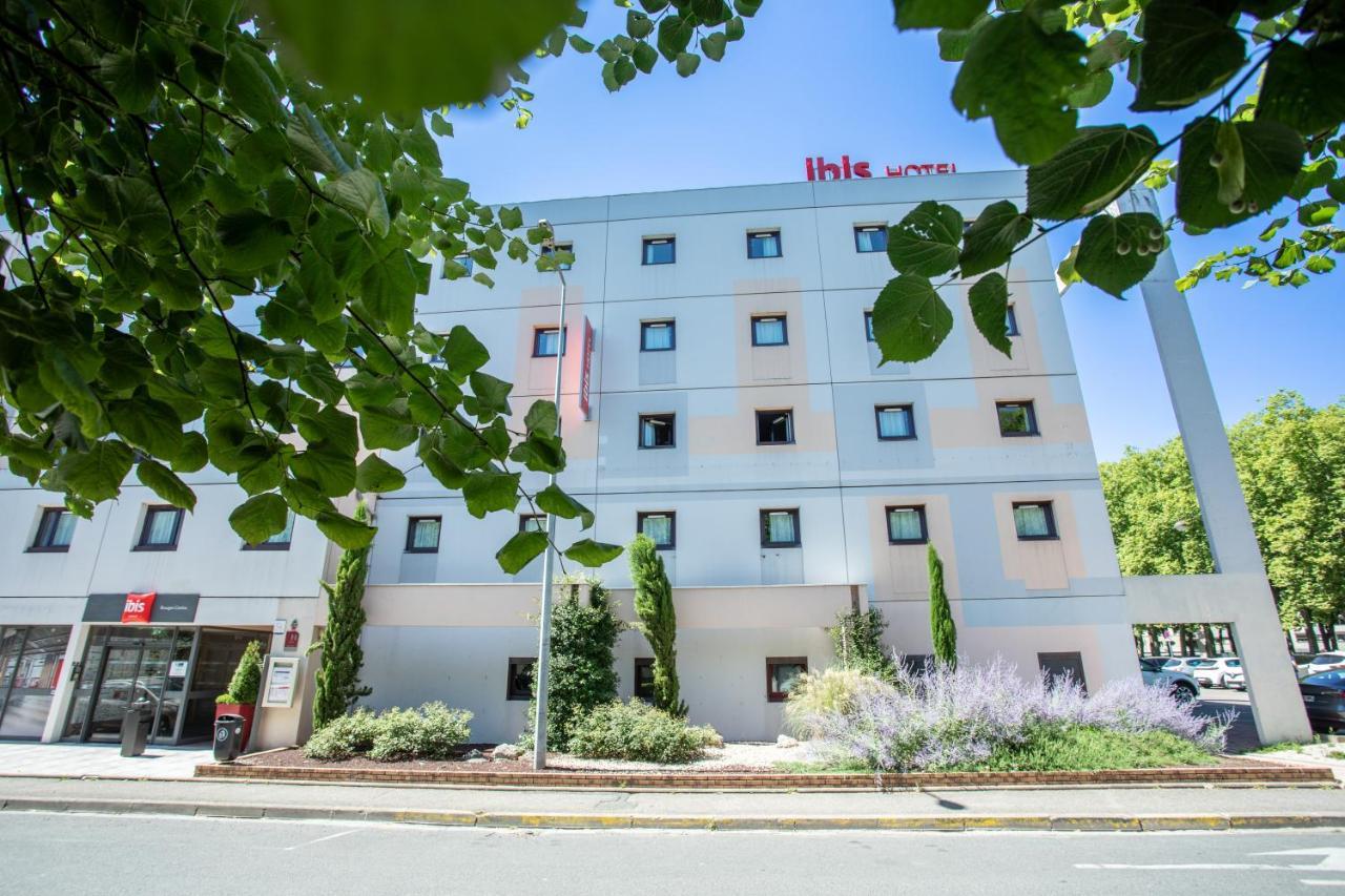 Ibis Bourges Centre Hotel Bagian luar foto